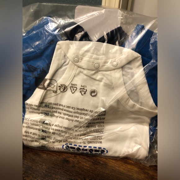 Baby Boy Three Piece Bodysuits & Pant Carter’s Outfit Set Size 3 Months NWT - Picture 8 of 8